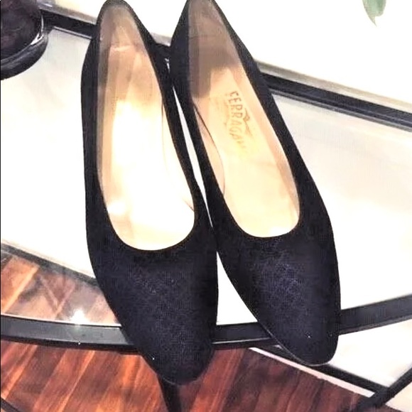 AUTHENTIC SALVATORE FERRAGAMO BLACK SHOES FLATS 9 1/2 AA - Picture 6 of 8